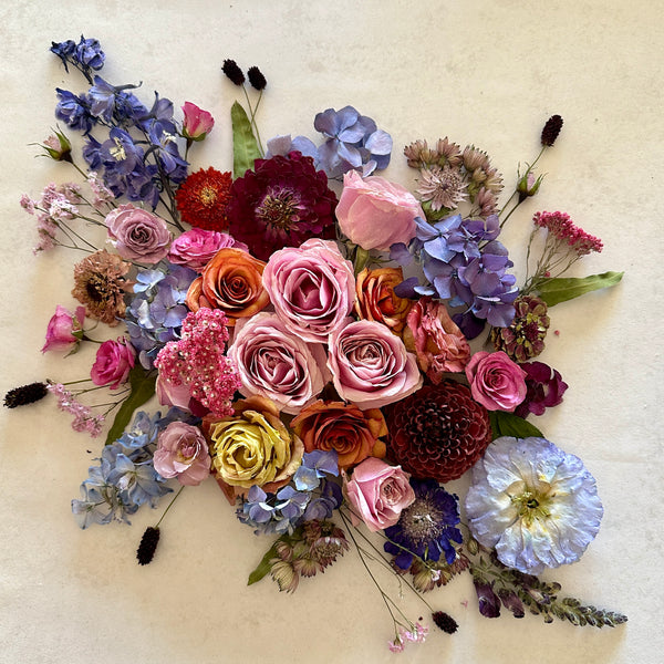 5 Tips On What Wedding Flowers You Should Consider, If You Want To Preserve Them Afterwards