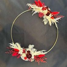 Load image into Gallery viewer, Wreath - Vibrant Gold Metal
